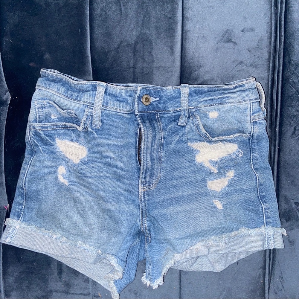 🌻High Rise Hollister Jean Shorts🌻